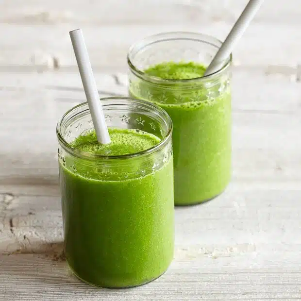 Glowing Green Smoothie